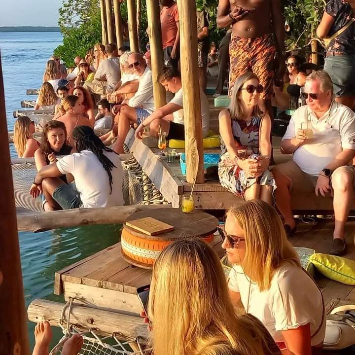 LITCHHOUS WATAMU